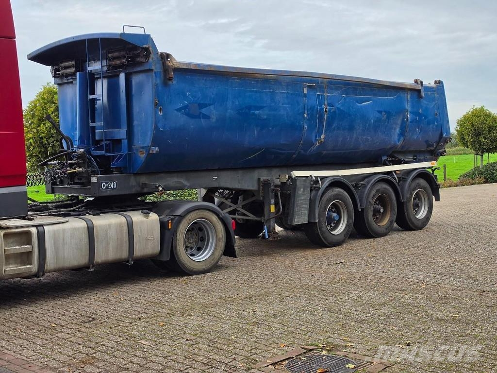 ATM OKA 15/27 3-axle half-pipe tipper Kippers