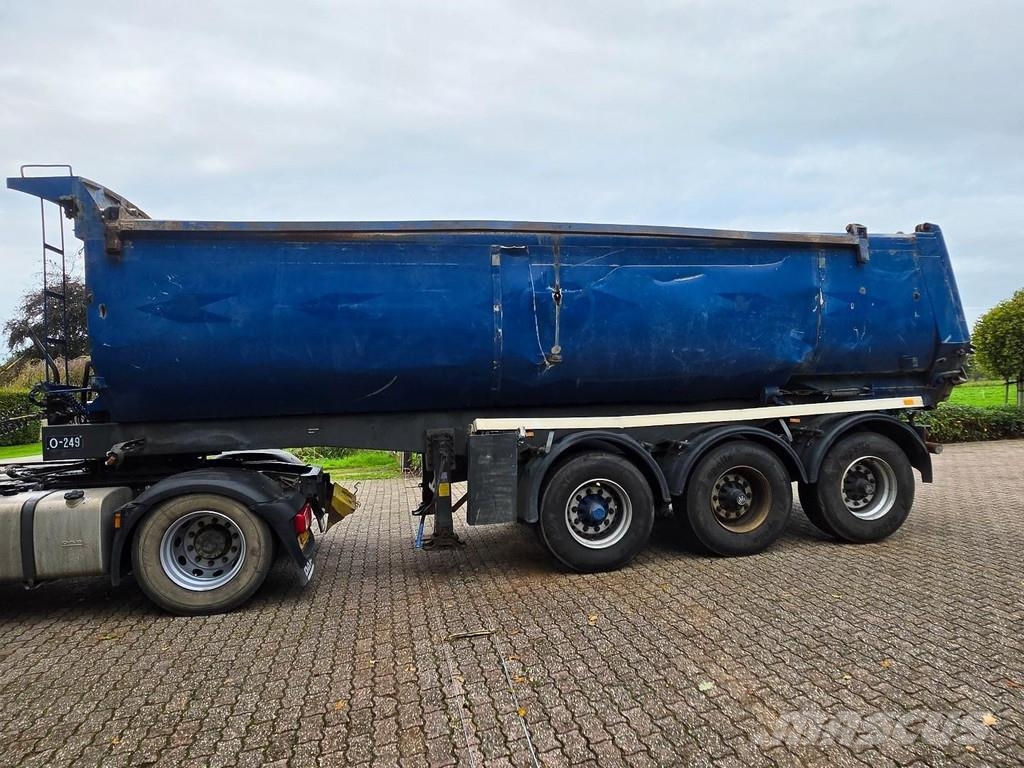 ATM OKA 15/27 3-axle half-pipe tipper Kippers