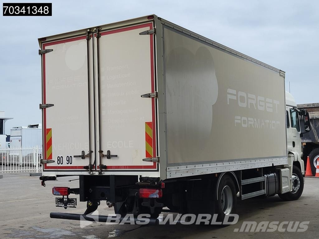 MAN TGS 18.320 4X2 19tonner Driving School Double peda Camiones con caja de remolque