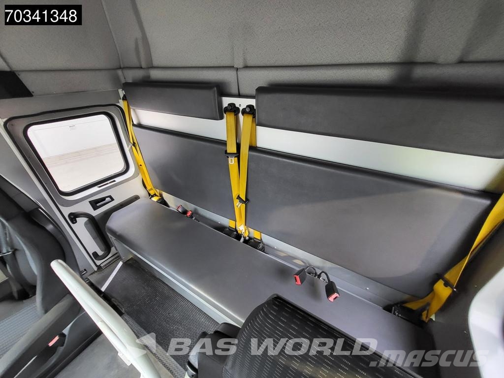 MAN TGS 18.320 4X2 19tonner Driving School Double peda Camiones con caja de remolque