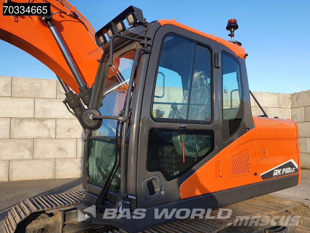 Develon DX140 LC-7K Doosan DX140 LC-7K Bageri guseničari