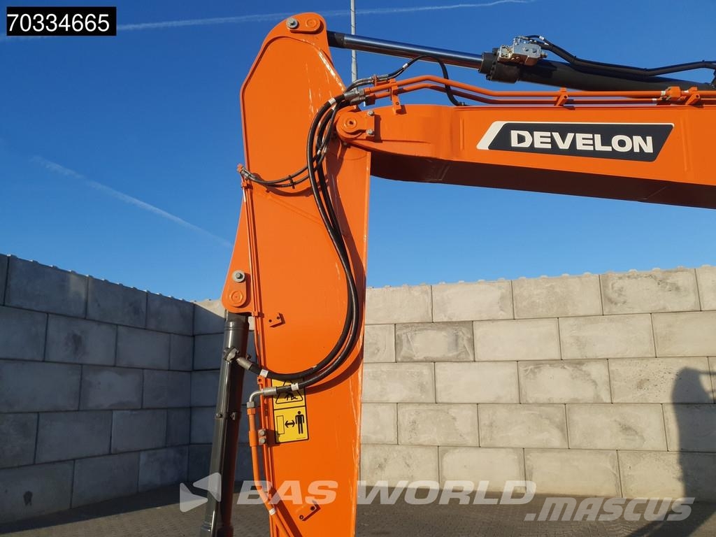 Develon DX140 LC-7K Doosan DX140 LC-7K Bageri guseničari