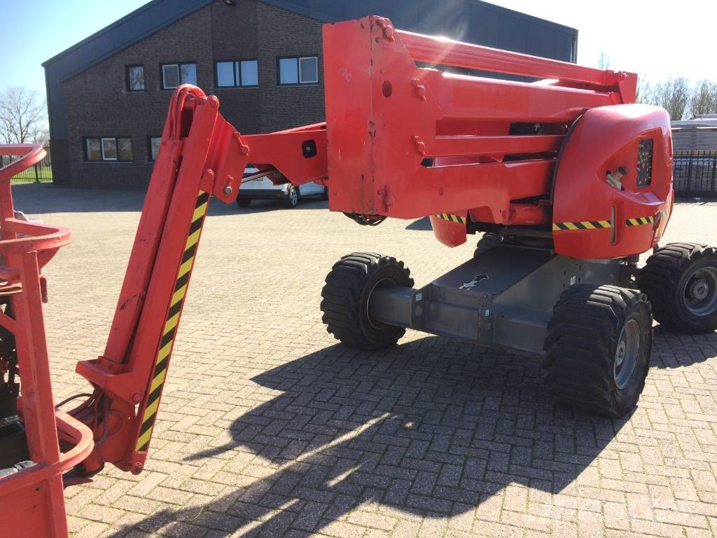 JLG 450 AJ 曲臂高空作業車