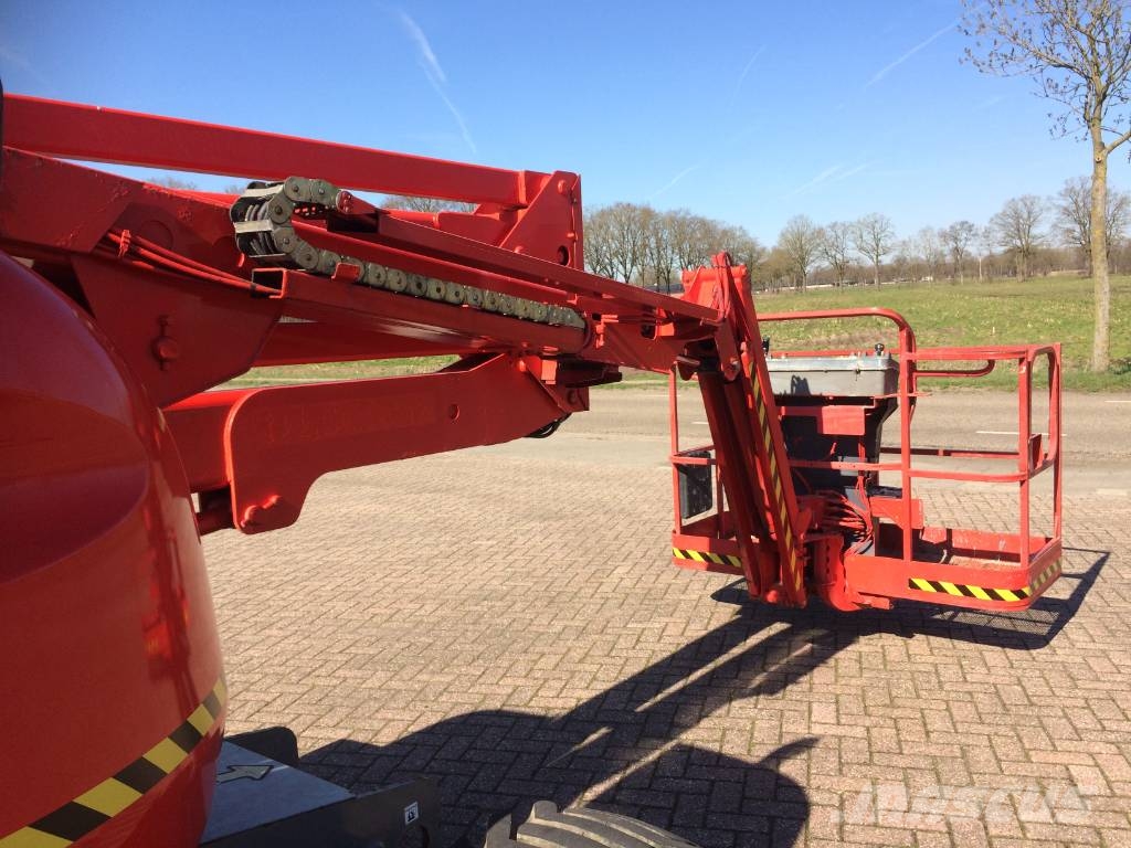 JLG 450 AJ 曲臂高空作業車