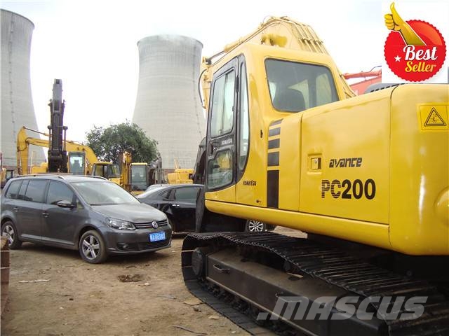 Komatsu PC 200 대형 굴삭기 29톤 이상