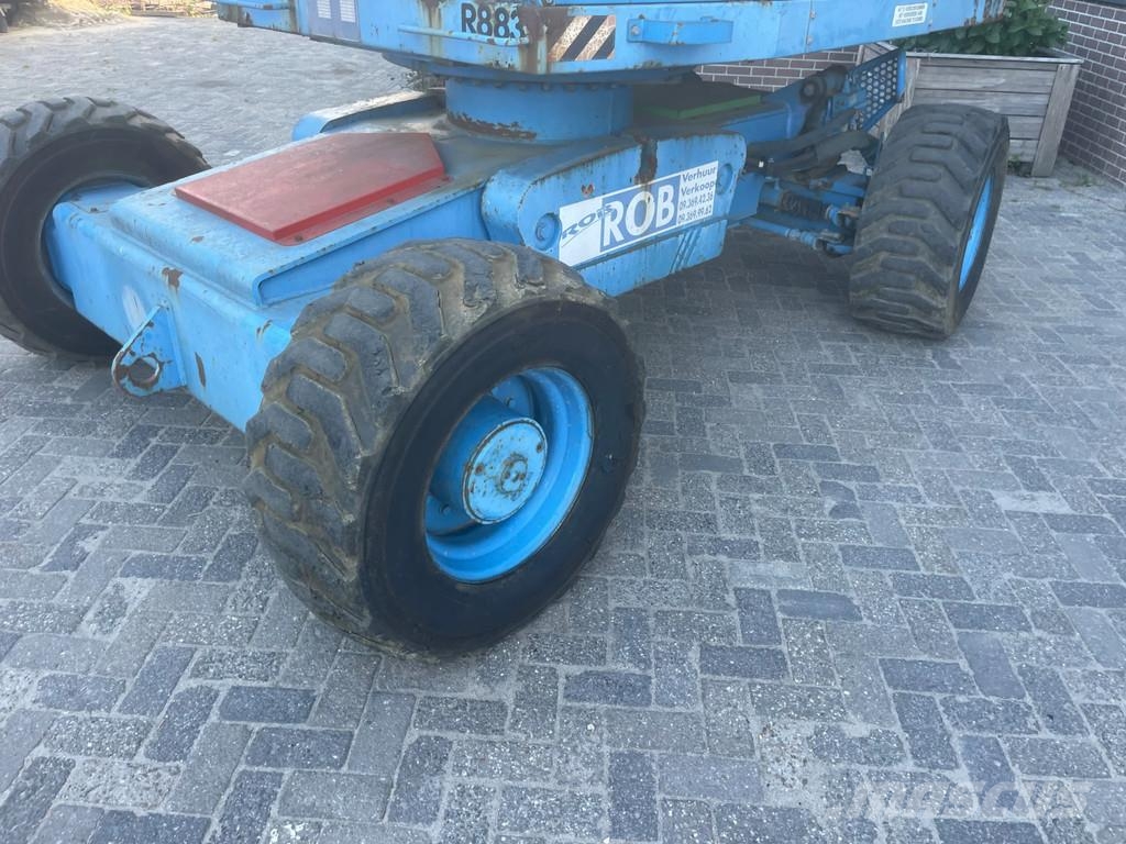 Aichi SP18a hoogwerker telescoop Verreiker - JLG - genie Plataformas con brazo de elevación telescópico