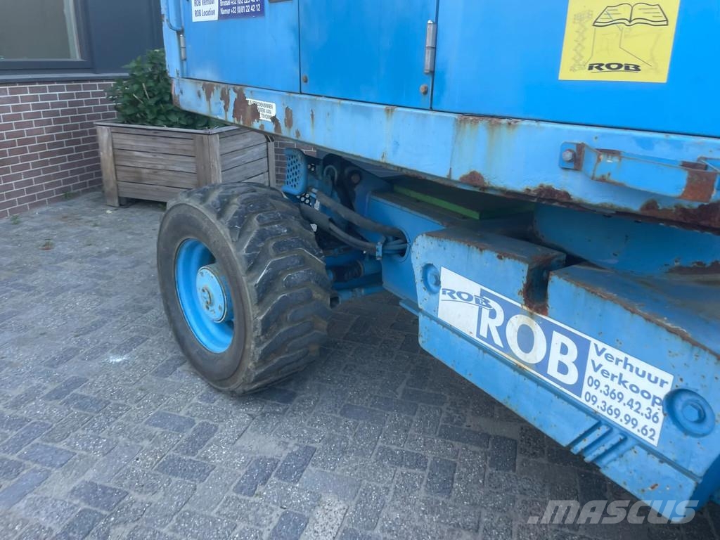 Aichi SP18a hoogwerker telescoop Verreiker - JLG - genie Plataformas con brazo de elevación telescópico