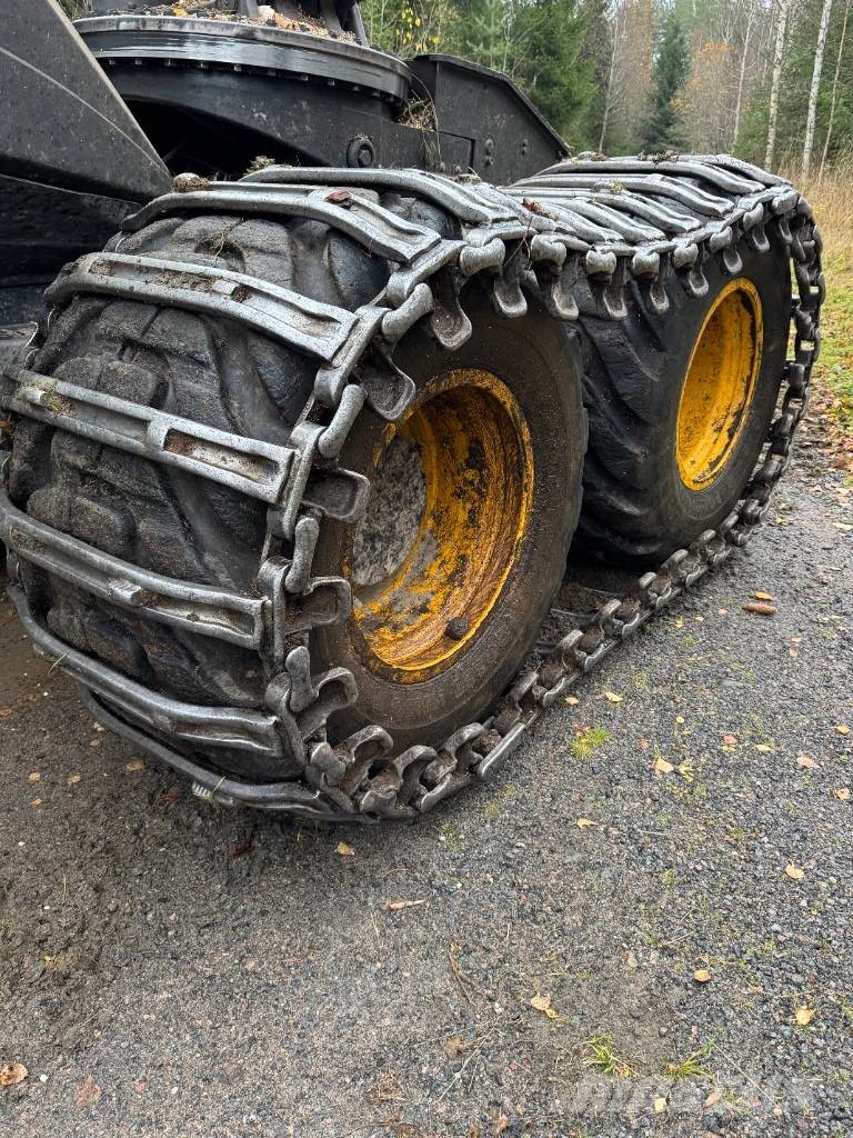 Ponsse Ergo 8W Harvester