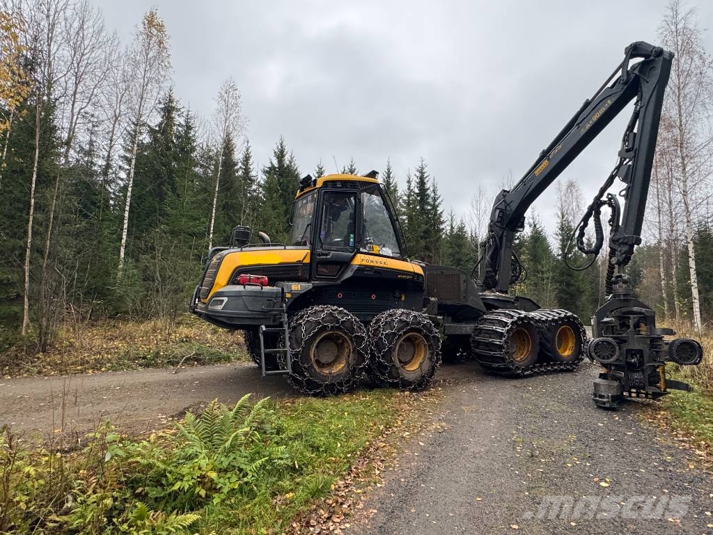 Ponsse Ergo 8W Harvester