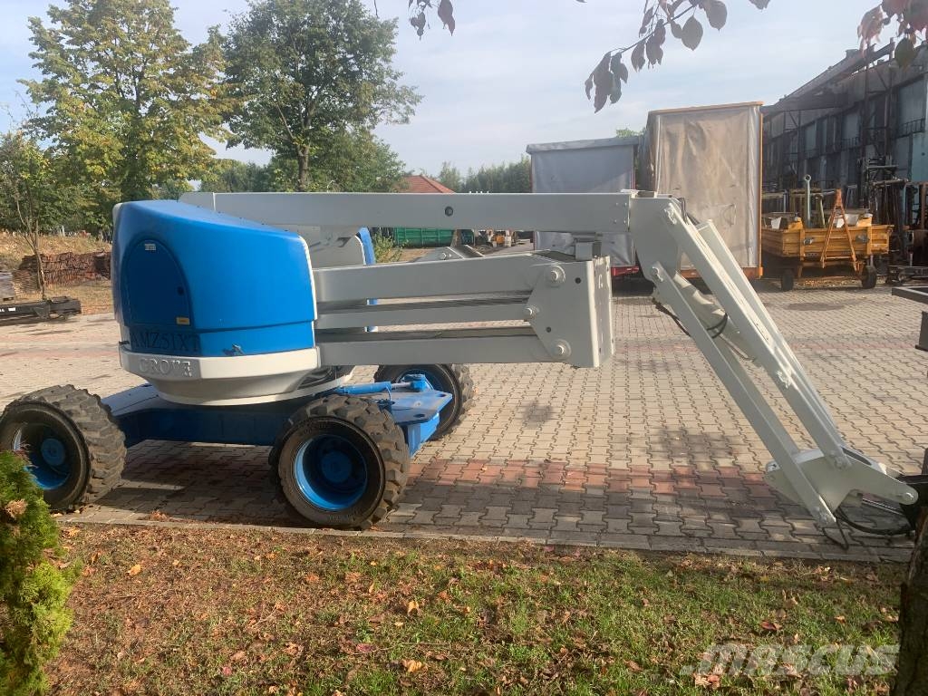 Grove AMZ51XT V-1697 EO Вертикальні щоглові підйомники