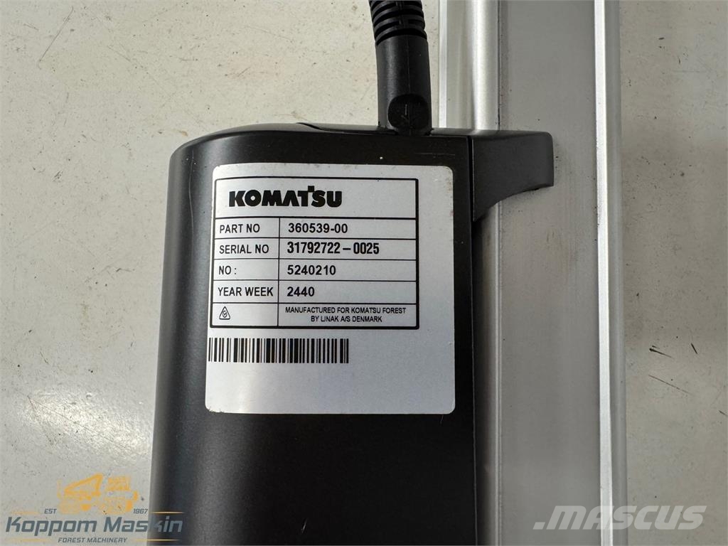 Komatsu 5240210 Elcylinder hytt Komatsu Kabīnes un interjers