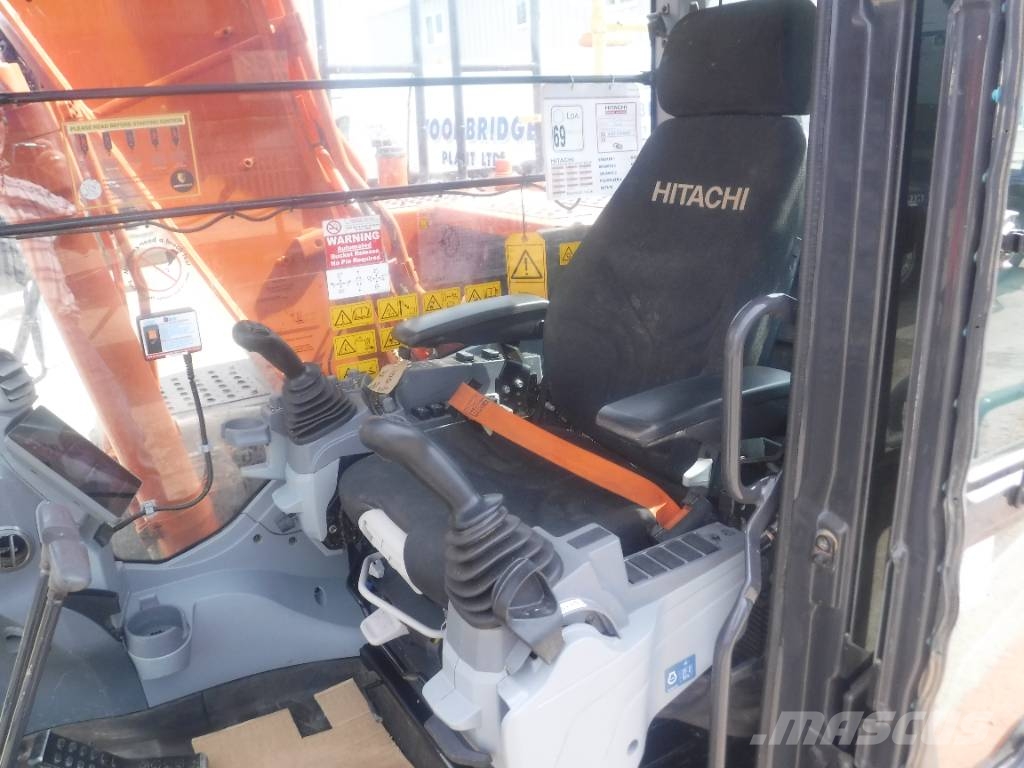 Hitachi ZX 130 LC N-7 Εκσκαφείς με ερπύστριες