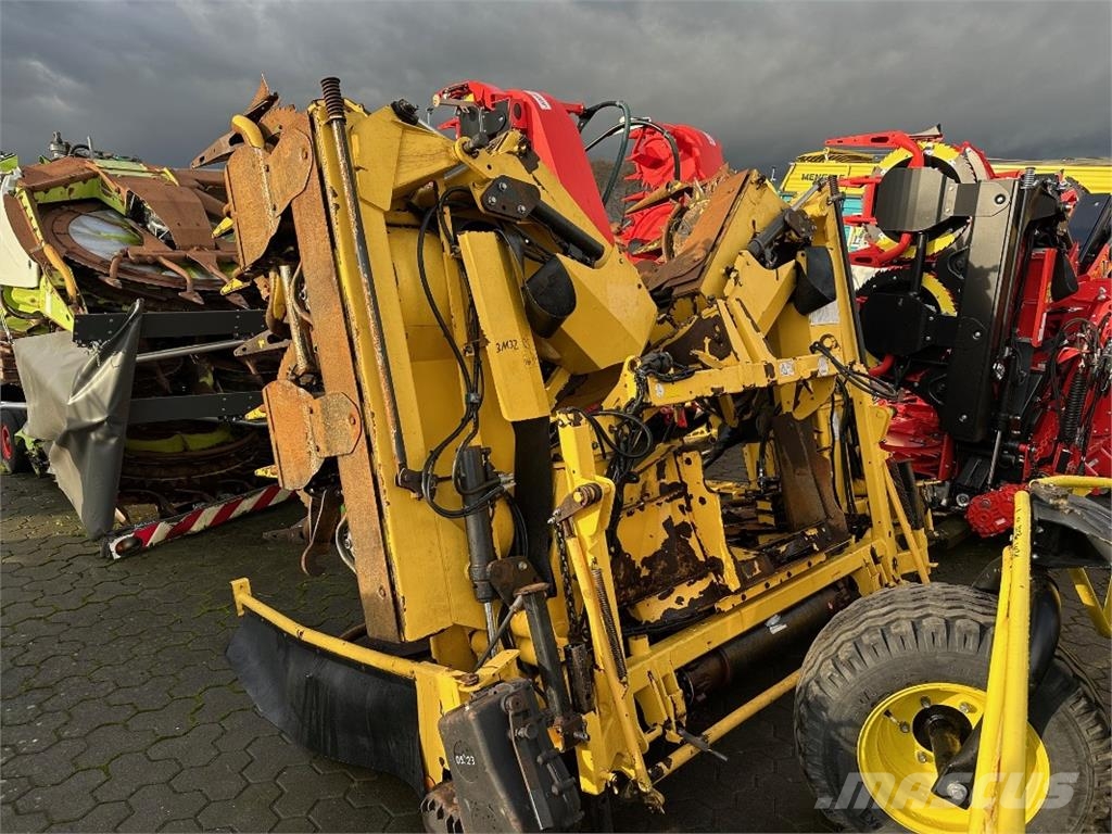 New Holland 750 SFIE Kemper 其他農業機械