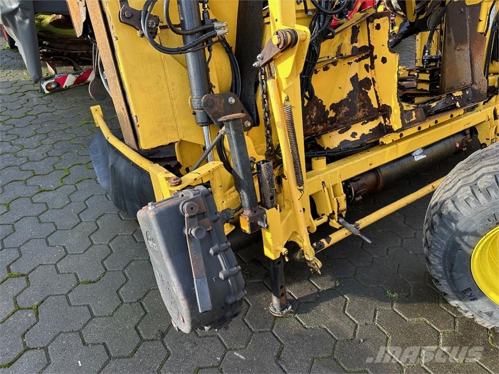 New Holland 750 SFIE Kemper 其他農業機械