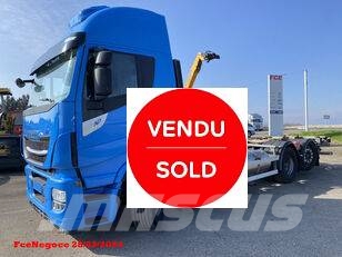 Iveco STRALIS 460NP LNG RETARDER Containerwagen