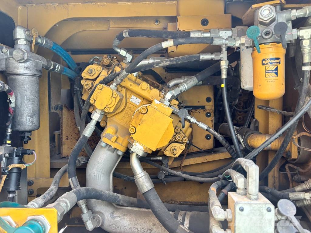 CAT 330 F L N OQ 80 Escavatori cingolati
