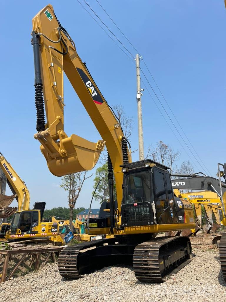 CAT 320d2l Верижен екскаватор