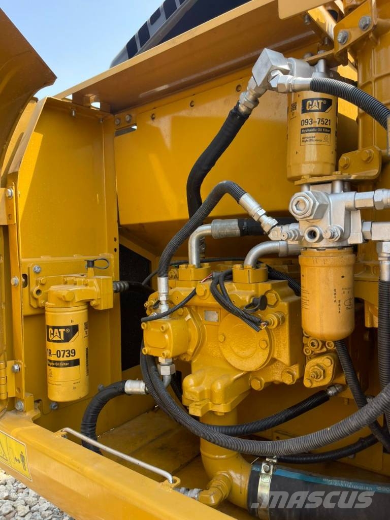 CAT 320d2l Верижен екскаватор