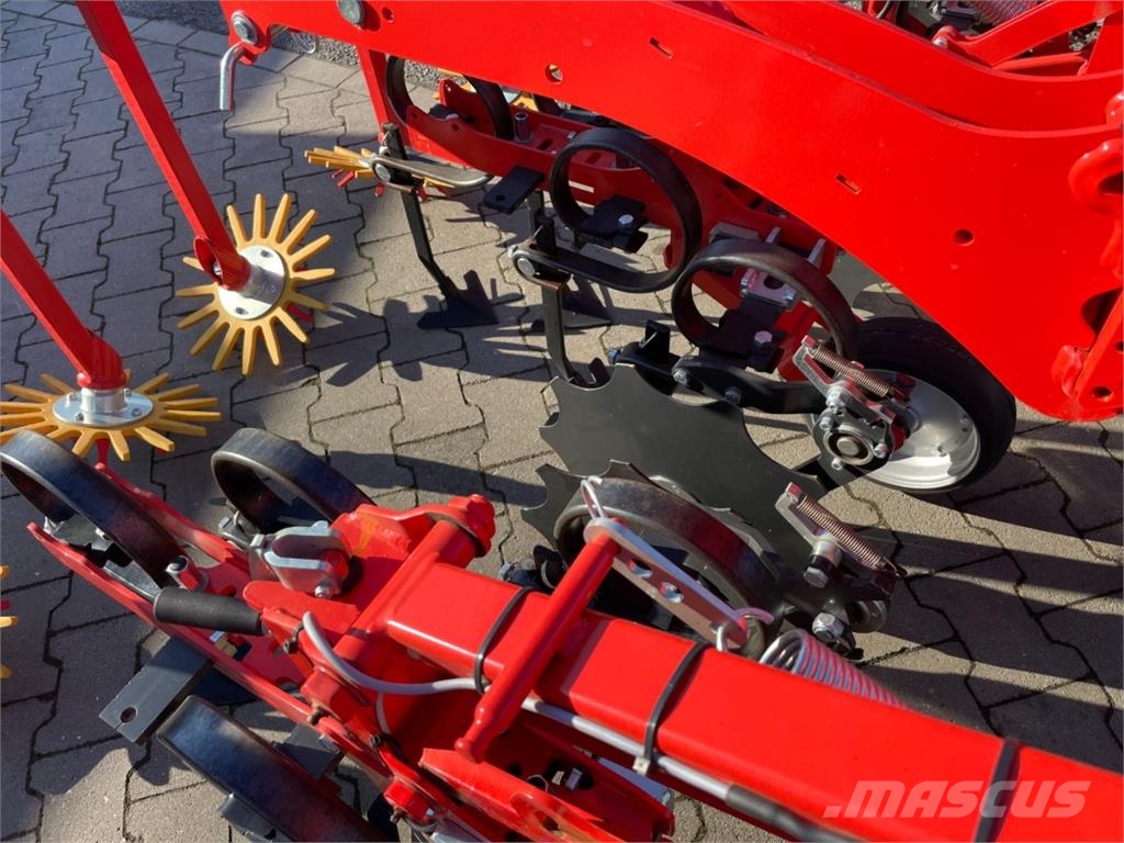 Kuhn Rowliner 500 inkl. Kuhn Rowlink Сільгосптехніка - Інші