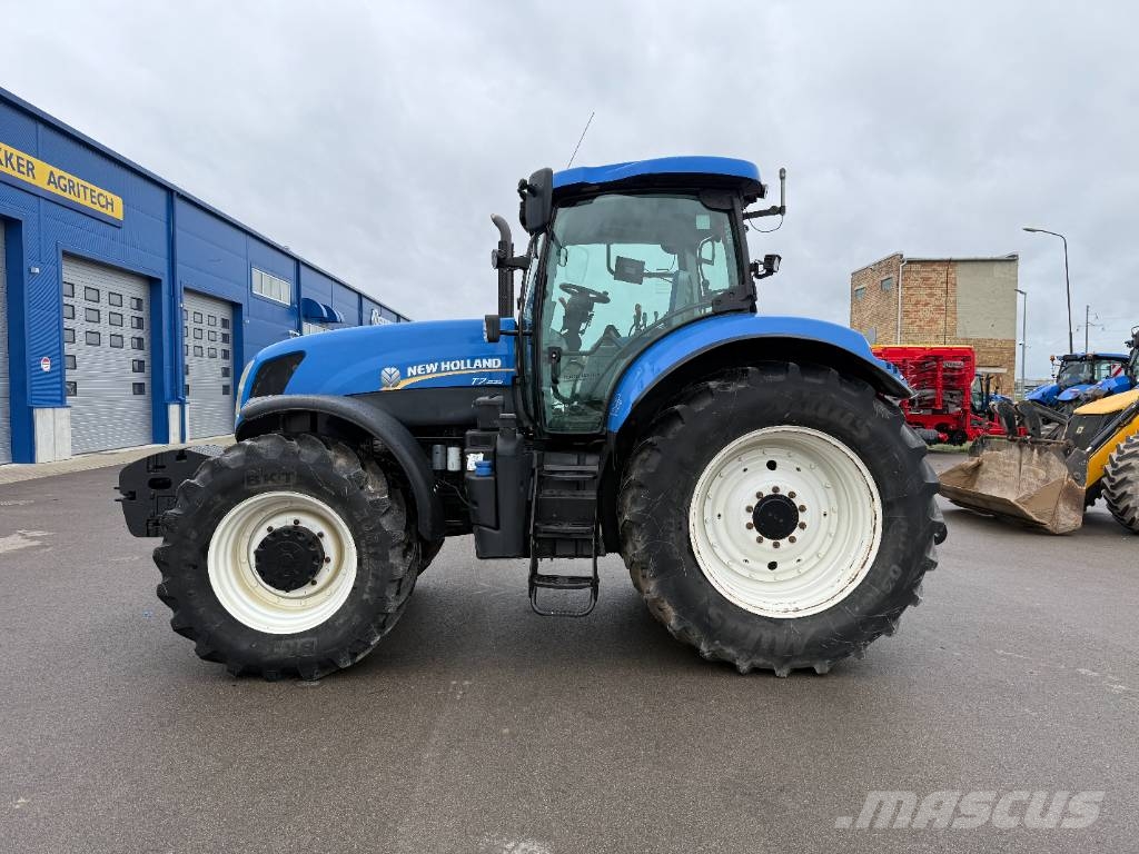 New Holland T 7.235 Traktorer