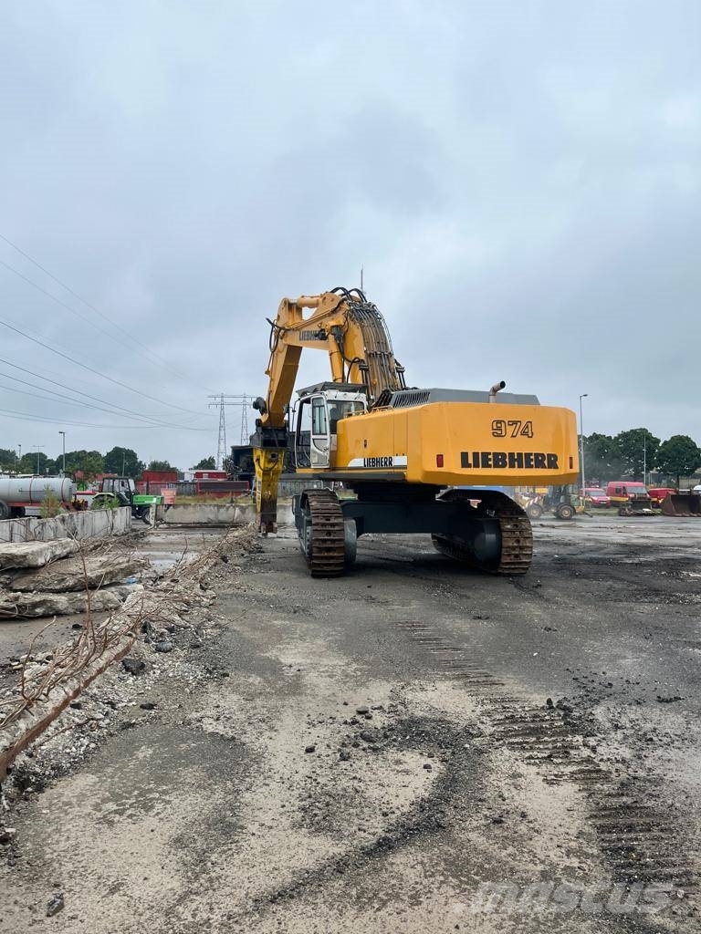 Liebherr R 974 C SHD Rupsgraafmachines