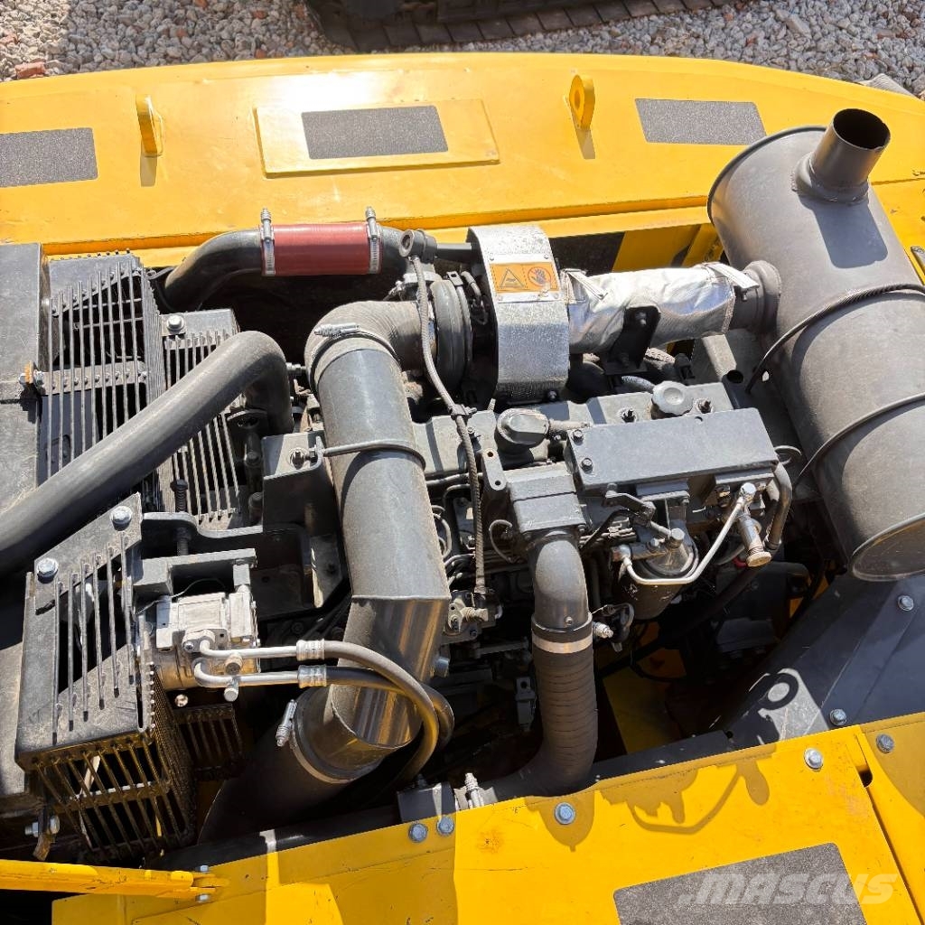 Komatsu 350 Εκσκαφείς με ερπύστριες
