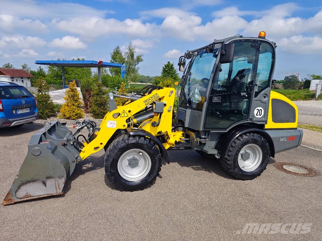 Wacker Neuson WL 38 لوادر بعجل