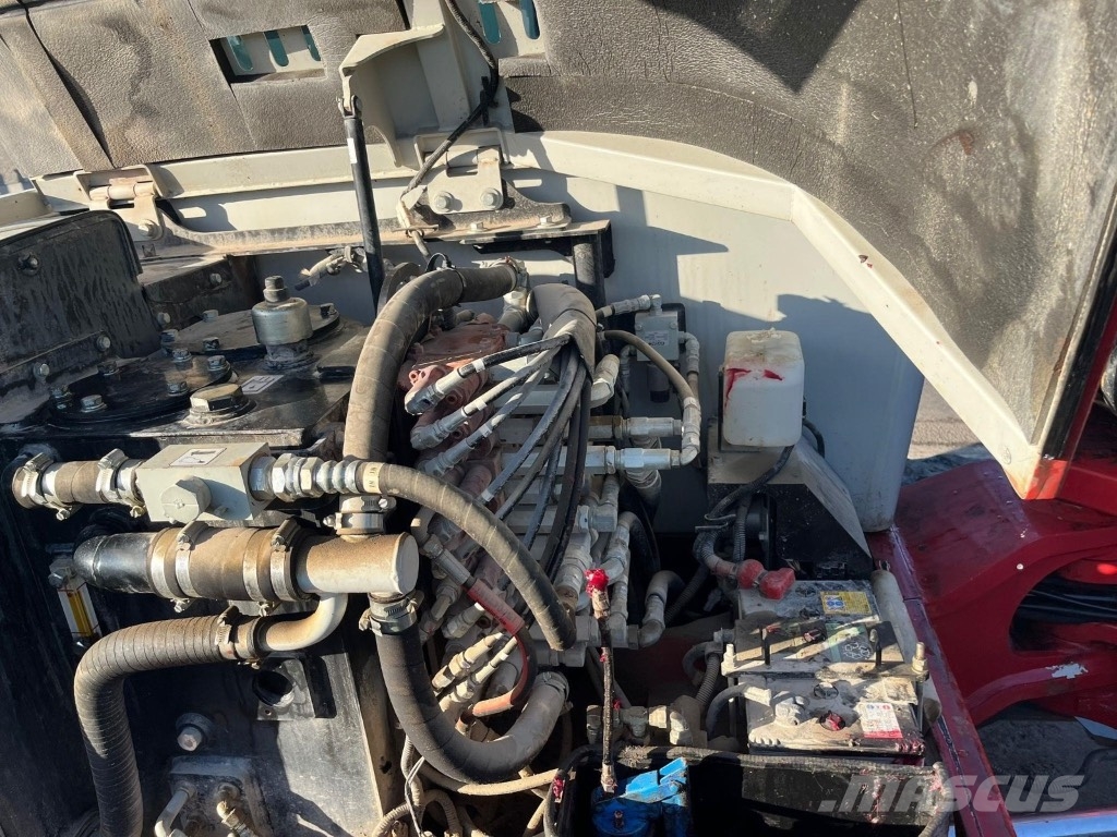 Takeuchi TB 260 Miniescavatori