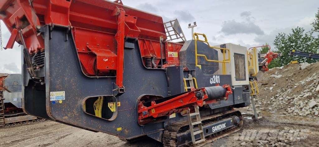 Sandvik QJ 241 Mobile Brecher