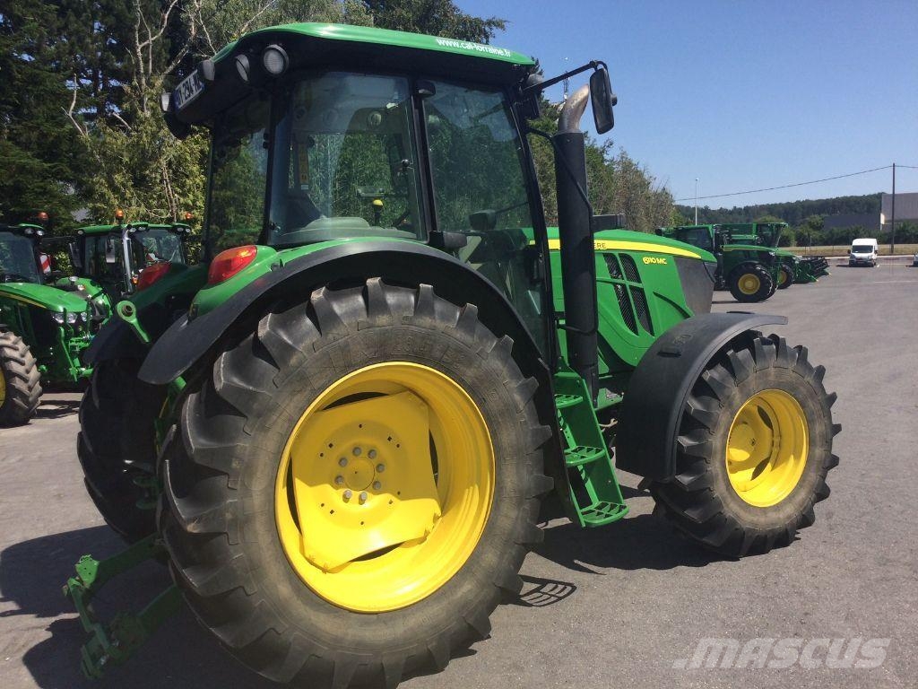 John Deere 6110MC Tractoren