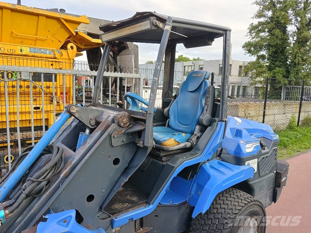 Multione 10.8DT minishovel 2140 kg loader lader Mini pale
