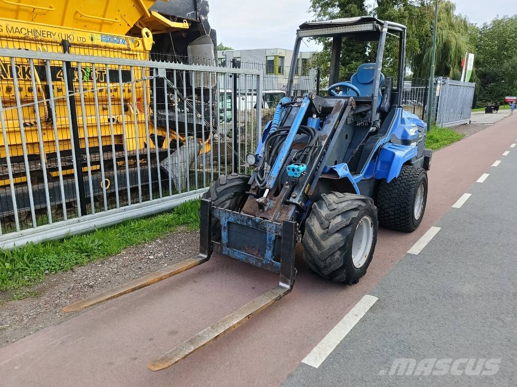 Multione 10.8DT minishovel 2140 kg loader lader Mini pale