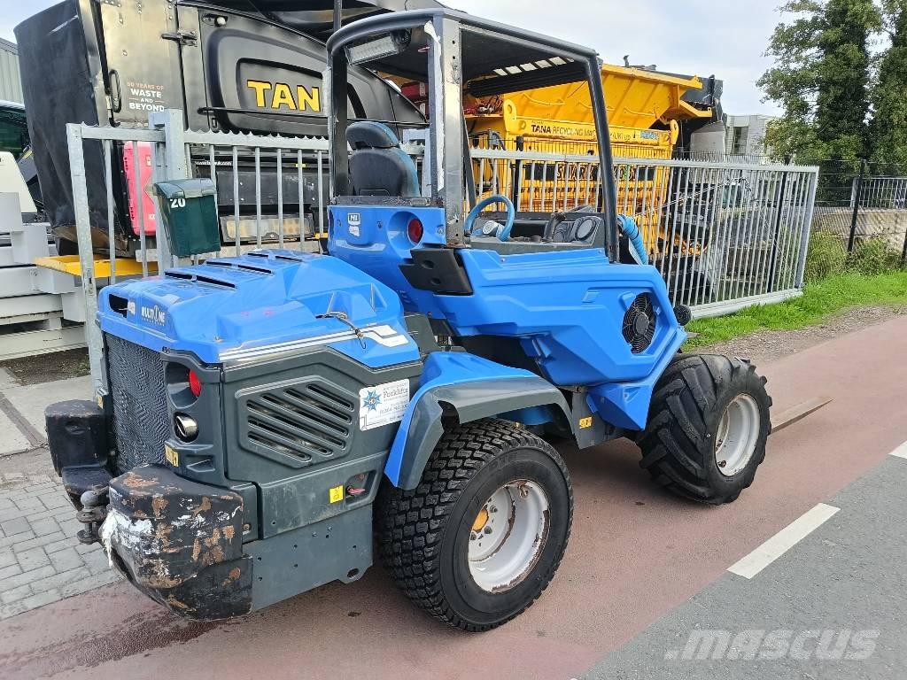 Multione 10.8DT minishovel 2140 kg loader lader Mini pale