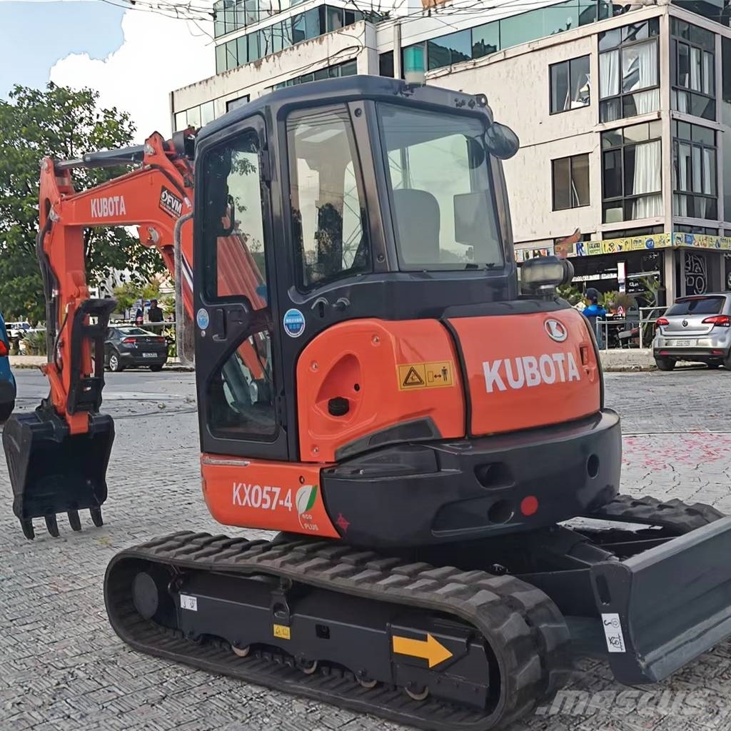 Kubota KX057-4 EXCAVATOR Minigravere <7t