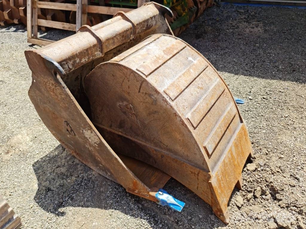 Komatsu PC 138-8 Εκσκαφείς με ερπύστριες