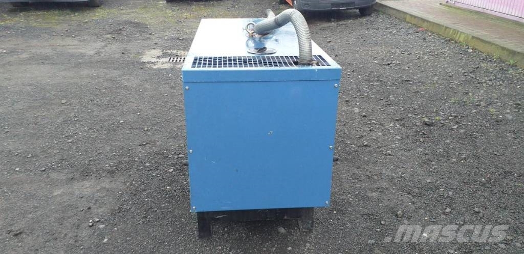 Sdmo T 12 K Dyzeliniai generatoriai