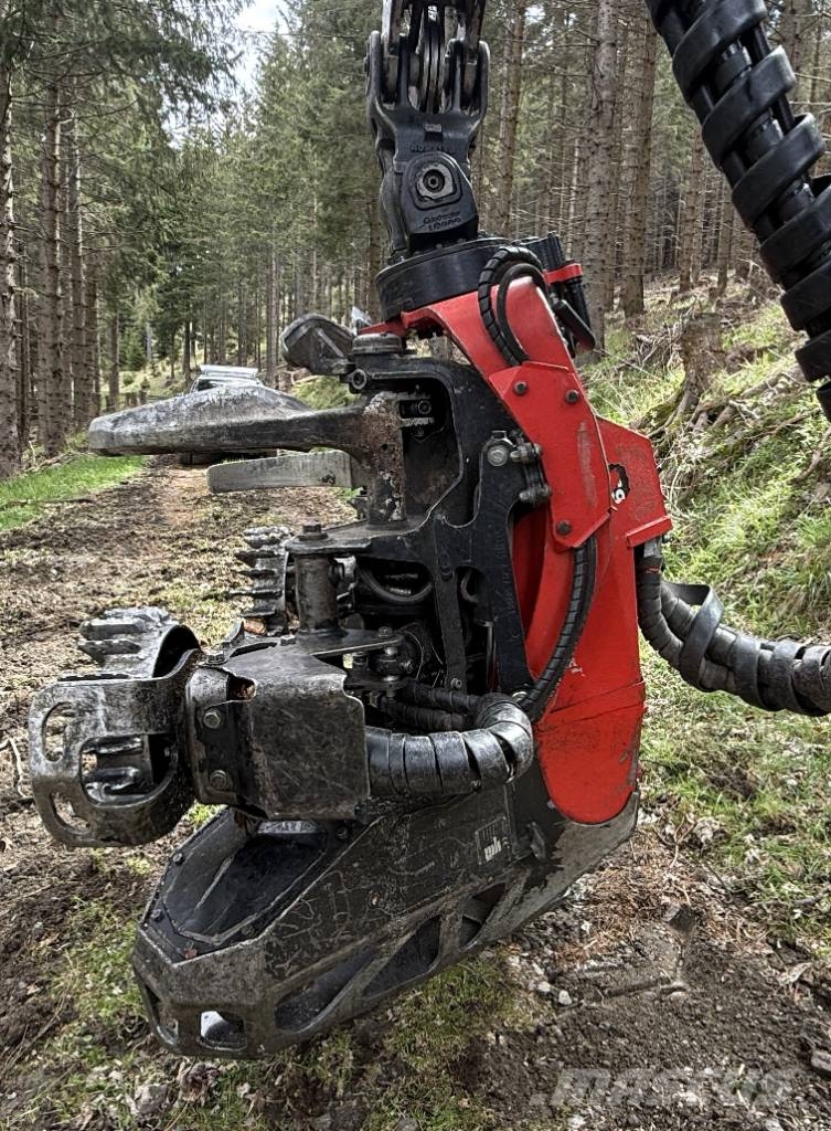 Komatsu 901TX Харвестери