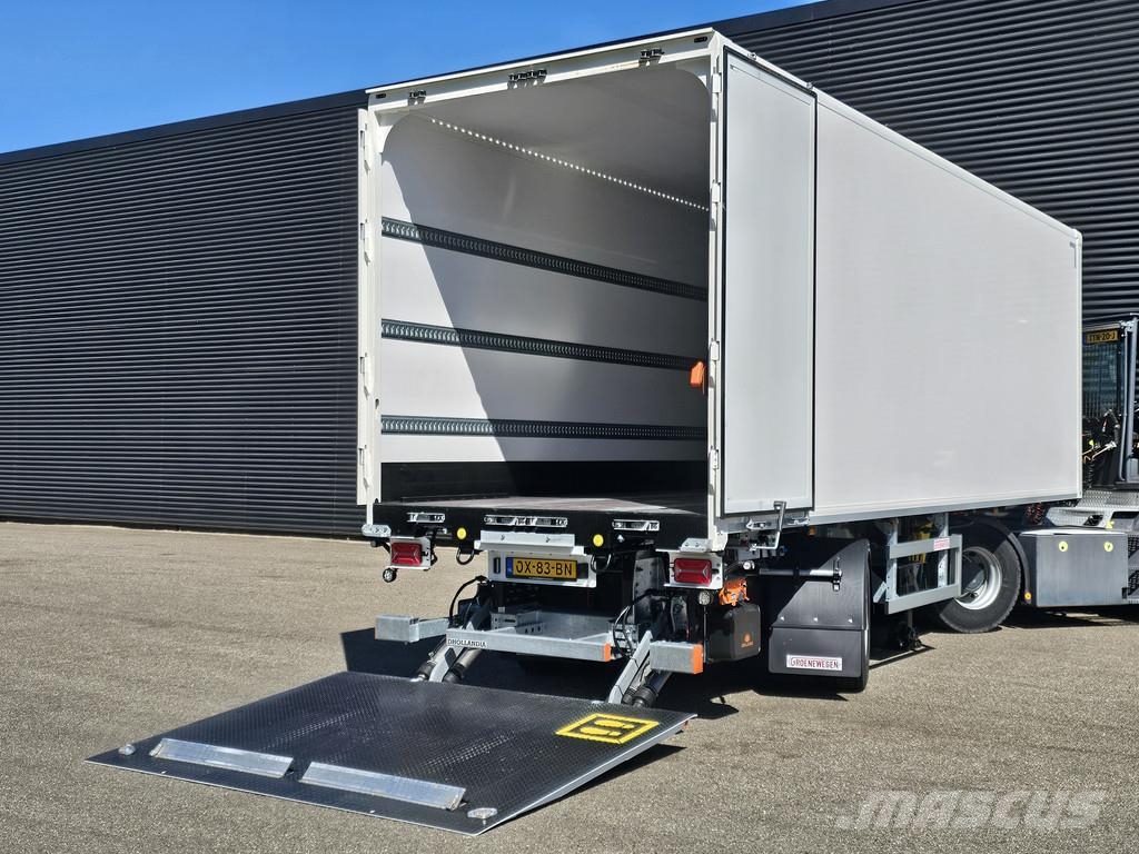 Groenewegen CITY - 835 cm / LAADKLEP Semirremolques con carrocería de caja