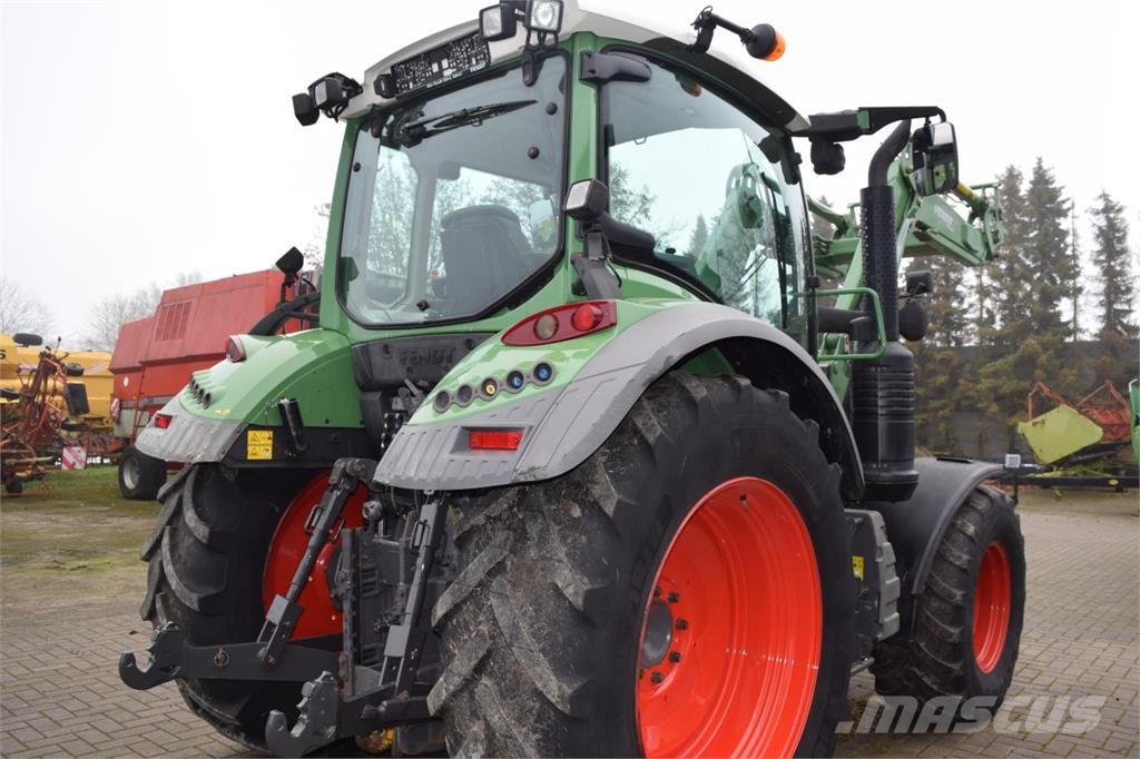 Fendt 312 Vario TMS Tracteur