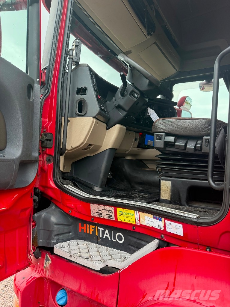 Scania R560LA6x2NB Vilcēji
