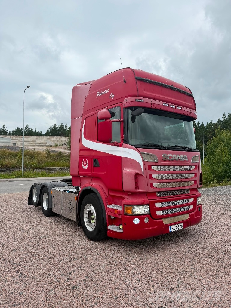 Scania R560LA6x2NB Vilcēji