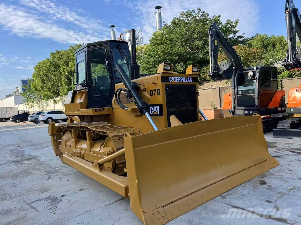 CAT D 7 G Buldožeri guseničari