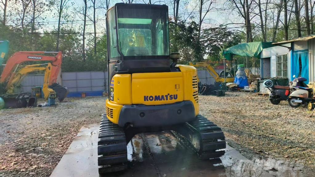 Komatsu PC 55 MR 小型挖土機/掘鑿機<7t(小型挖掘機)