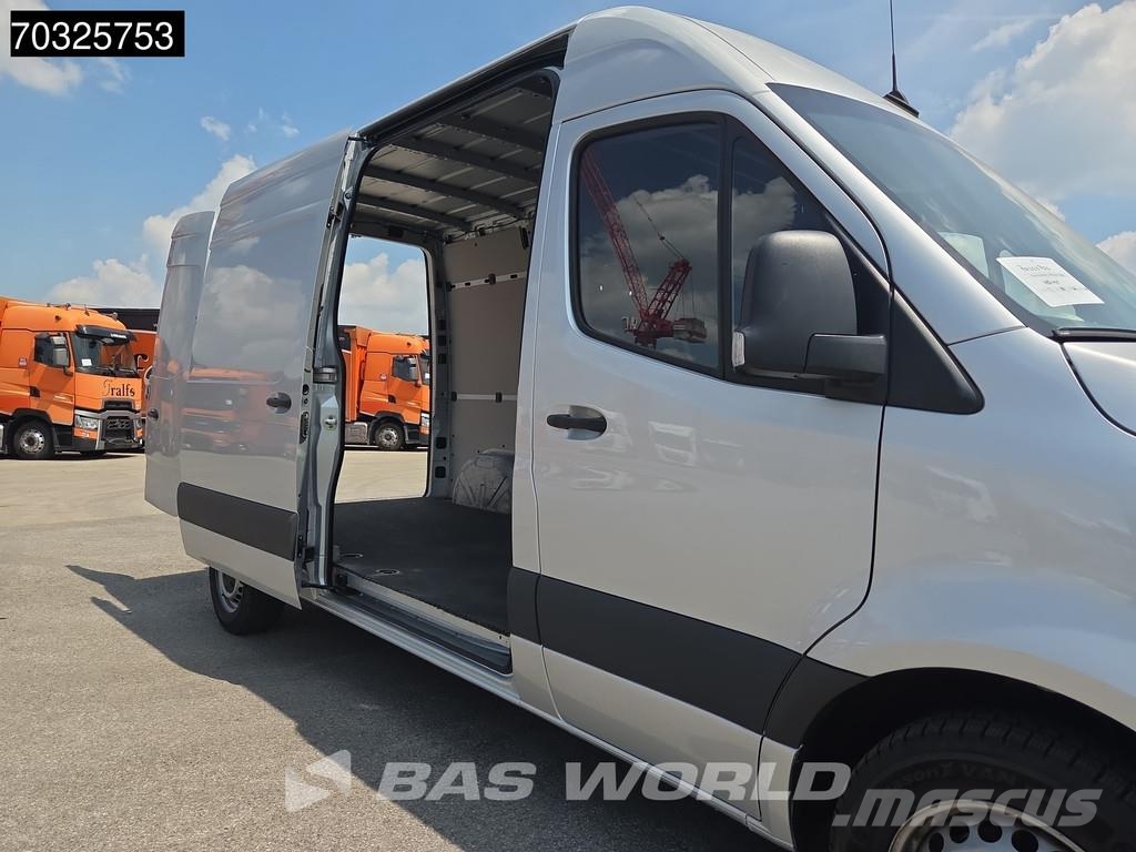 Mercedes-Benz Sprinter 215 CDI Automatik 150PS L2H2 Klima Kamera Furgonetas cerradas