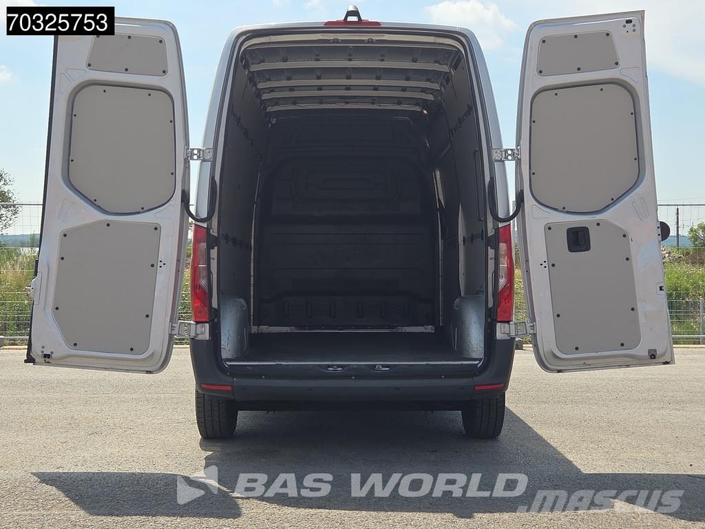 Mercedes-Benz Sprinter 215 CDI Automatik 150PS L2H2 Klima Kamera Pakettiautot