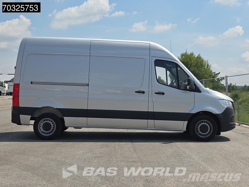 Mercedes-Benz Sprinter 215 CDI Automatik 150PS L2H2 Klima Kamera Furgonetas cerradas
