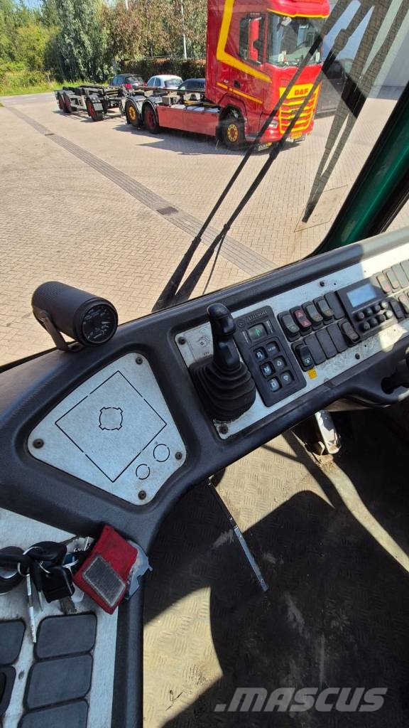 Terberg YT182CC Terminalni vlačilci