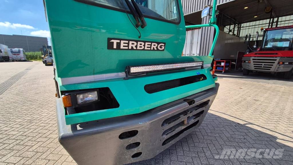 Terberg YT182CC Terminalni vlačilci