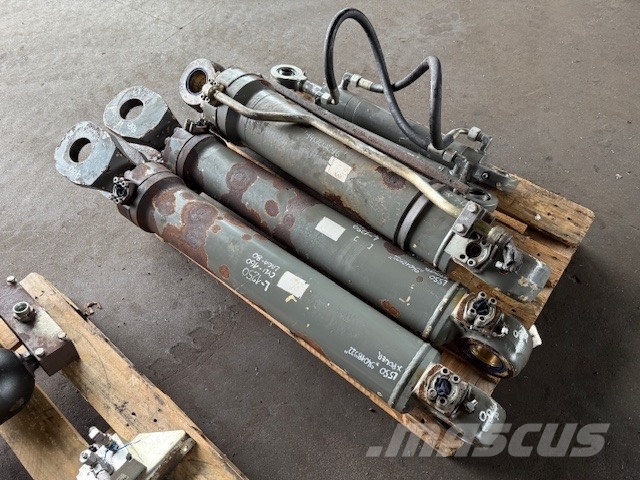 Liebherr L 550 XPower SIŁOWNIK HYDRAULICZNY KOMPLET Hydraulik