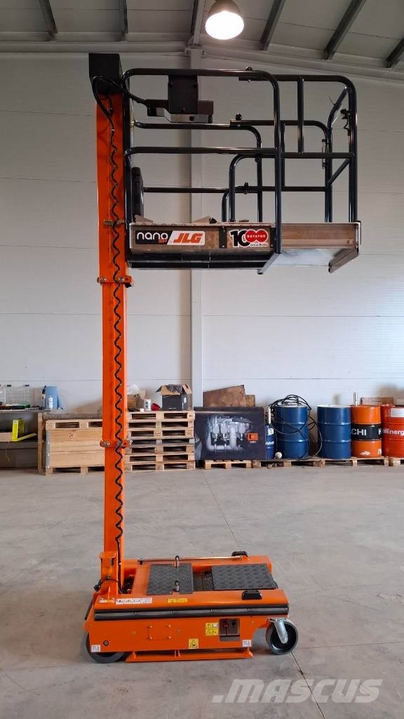 JLG Nano SP Vertikālie pacēlāji